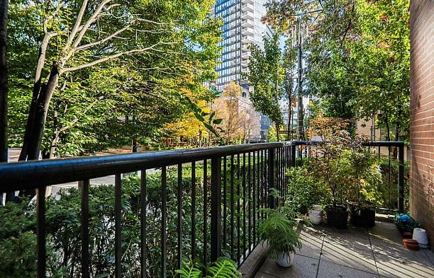 308 Smithe Street Yaletown