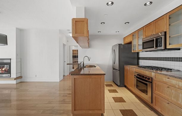 2503 1483 Homer Street Yaletown