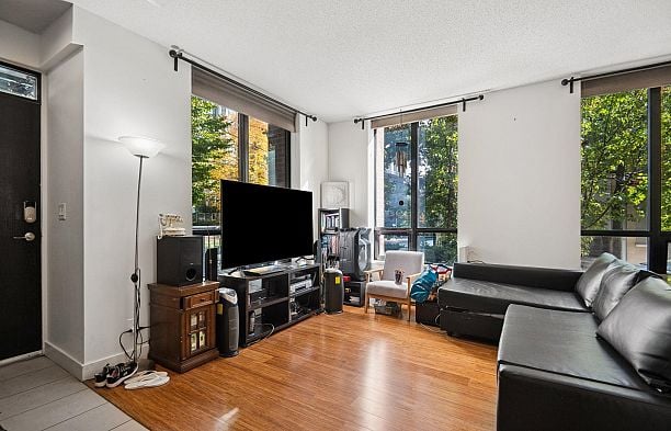 308 Smithe Street Yaletown