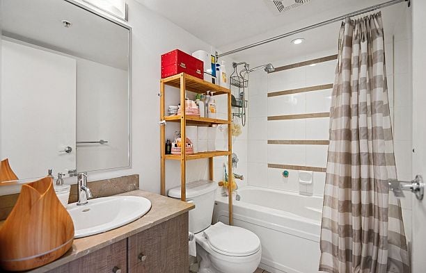 308 Smithe Street Yaletown