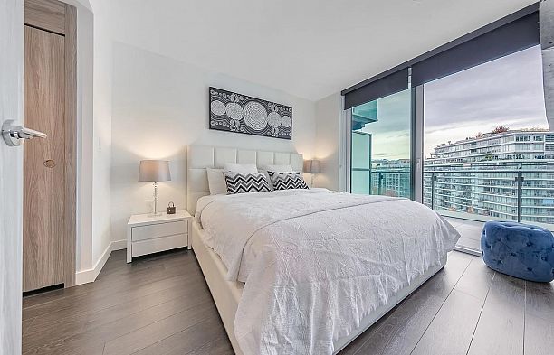 1008 1768 Cook Street False Creek