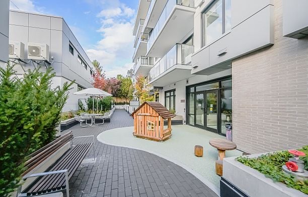 303 6859 Cambie Street South Cambie