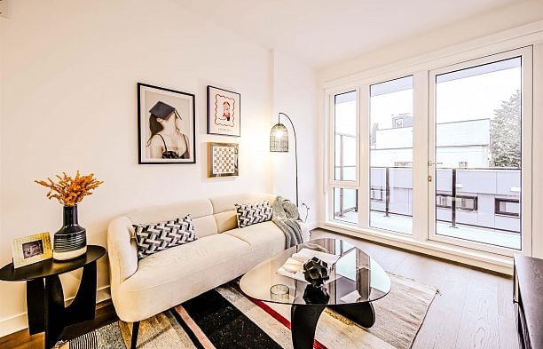 303 6859 Cambie Street South Cambie