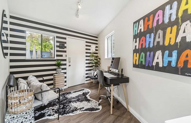 4133 Tytahun Crescent University VW