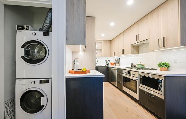 303 6859 Cambie Street South Cambie