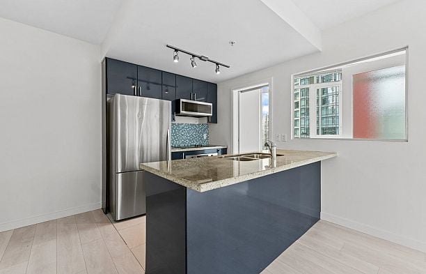 2601 1188 W Pender Street Coal Harbour