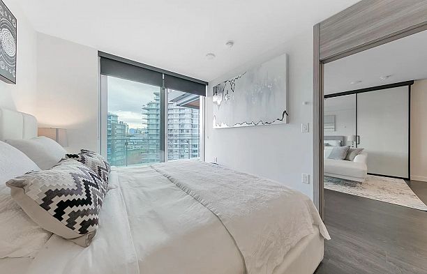 1008 1768 Cook Street False Creek