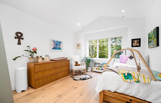 3530 W 43rd Avenue Southlands