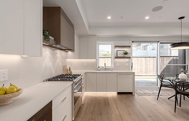 1135 W 33rd Avenue Shaughnessy