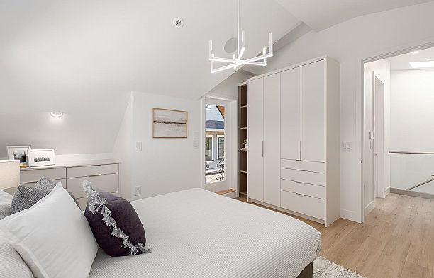 1135 W 33rd Avenue Shaughnessy