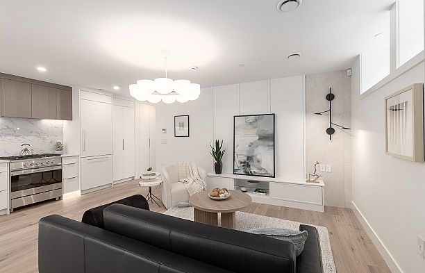 1143 W 33rd Avenue Shaughnessy