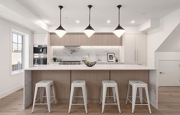 1141 W 33rd Avenue Shaughnessy