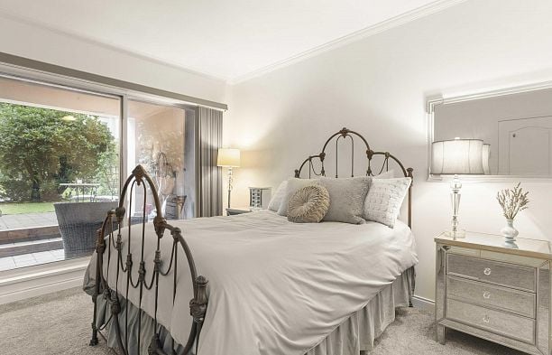 109 5735 Hampton Place University VW