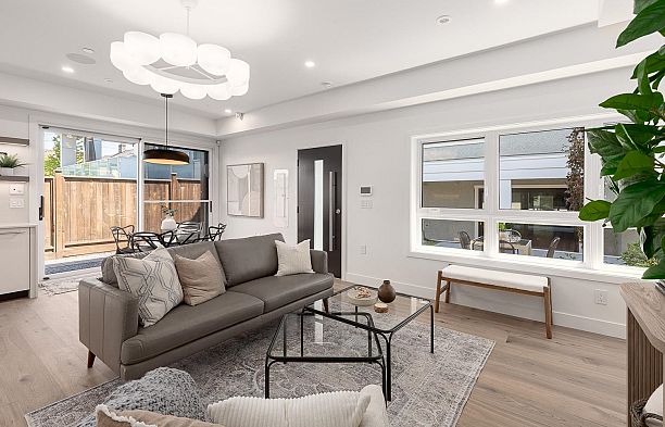 1135 W 33rd Avenue Shaughnessy