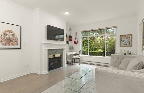 109 5735 Hampton Place University VW