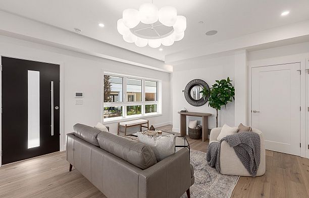 1135 W 33rd Avenue Shaughnessy