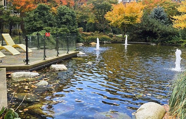 218 5983 Gray Avenue University VW