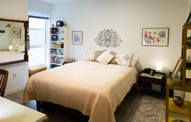 218 5983 Gray Avenue University VW