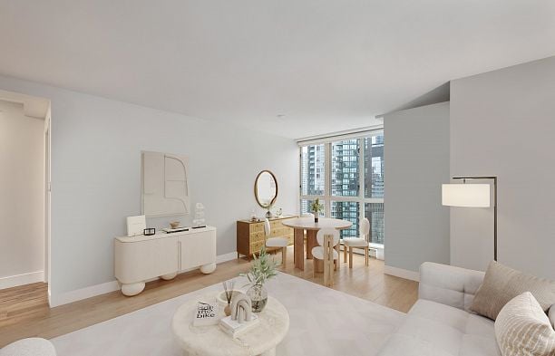 2206 1238 Melville Avenue Coal Harbour