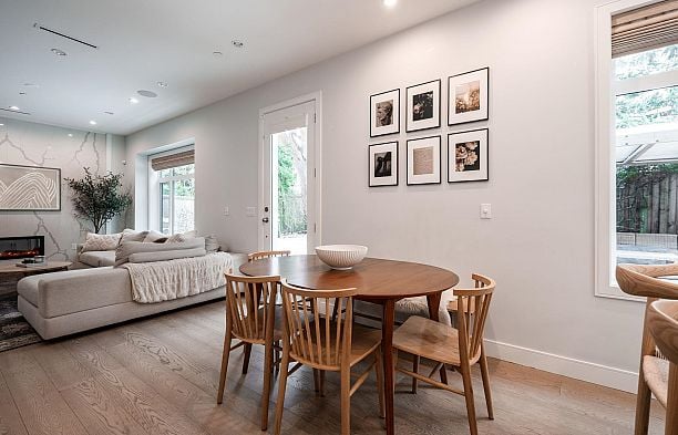 3337 W 40th Avenue Dunbar