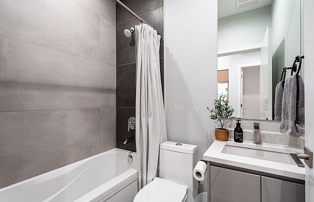 3337 W 40th Avenue Dunbar