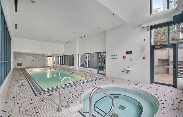 2206 1238 Melville Avenue Coal Harbour