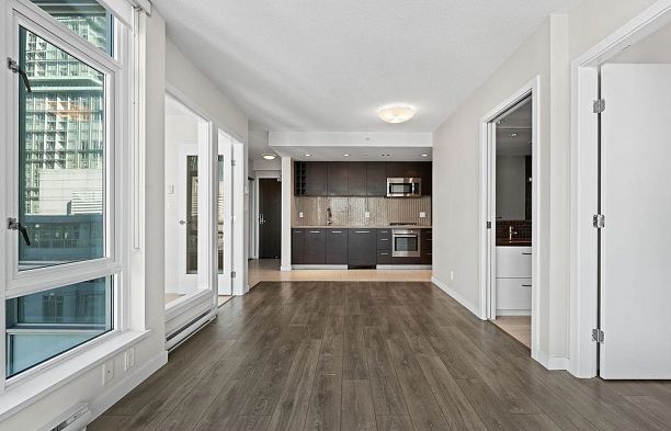 2301 833 Homer Street Downtown VW