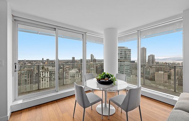 4202 777 Richards Street Downtown VW