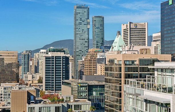 2301 833 Homer Street Downtown VW