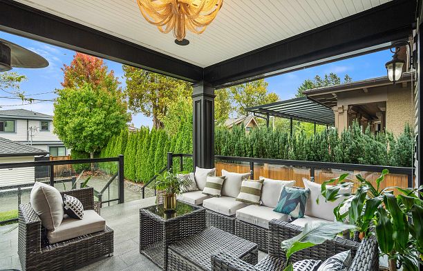 1189 W 32nd Avenue Shaughnessy