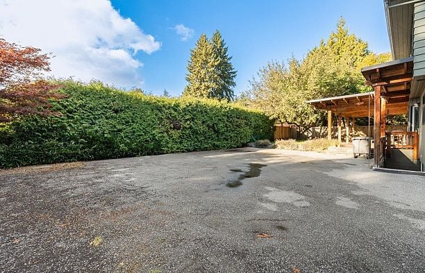 5 Semana Crescent University VW