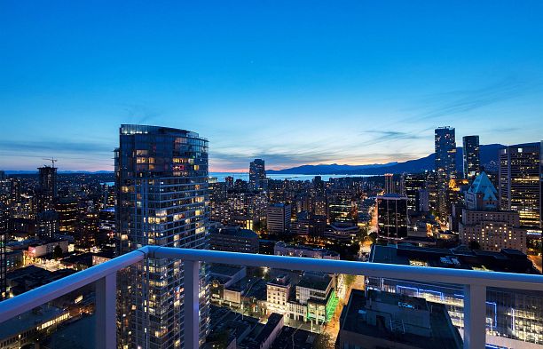 4202 777 Richards Street Downtown VW