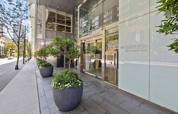 4202 777 Richards Street Downtown VW