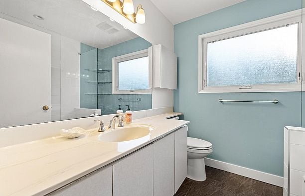 5 Semana Crescent University VW