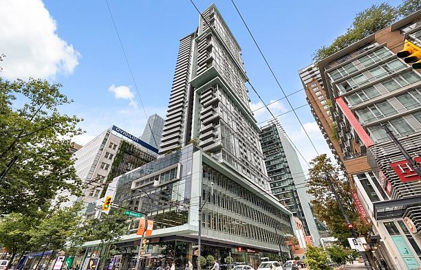 4202 777 Richards Street Downtown VW