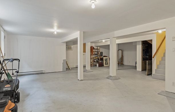 4055 W 35th Avenue Dunbar