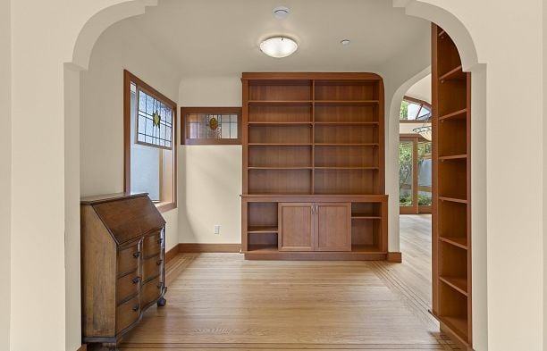 4055 W 35th Avenue Dunbar