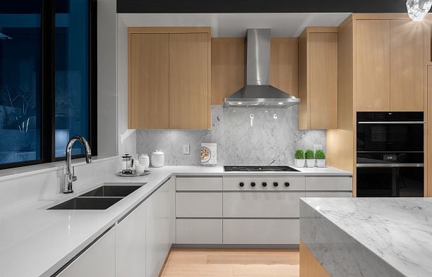 4346 Locarno Crescent Point Grey