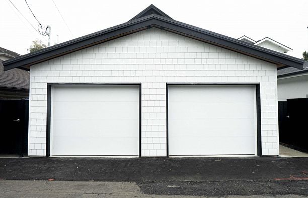 2 2785 W 21 Avenue Arbutus