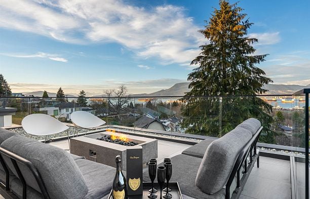 4346 Locarno Crescent Point Grey