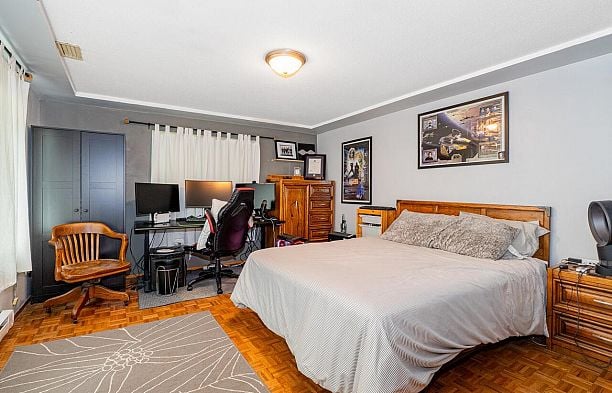 3706 W King Edward Avenue Dunbar