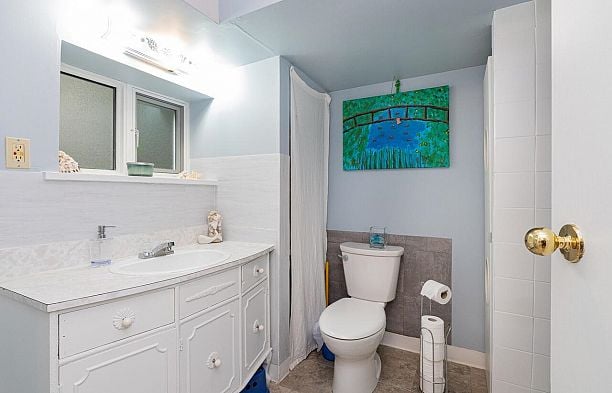 3706 W King Edward Avenue Dunbar