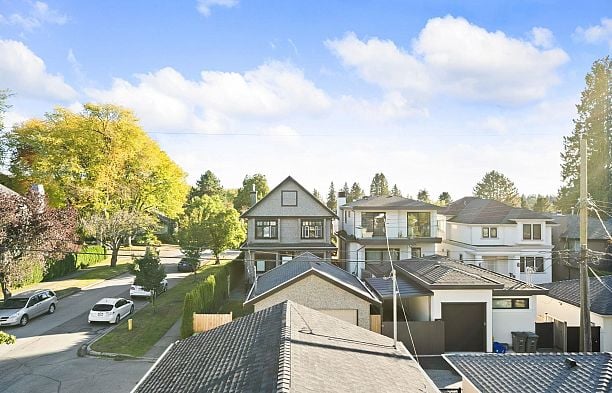 3925 Wallace Street Dunbar