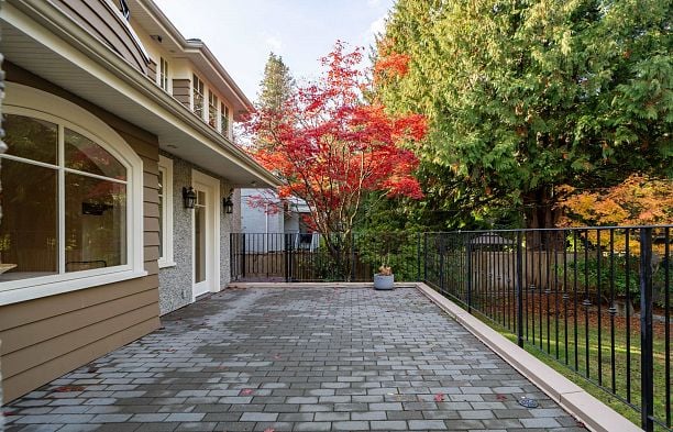 3939 W 34th Avenue Dunbar