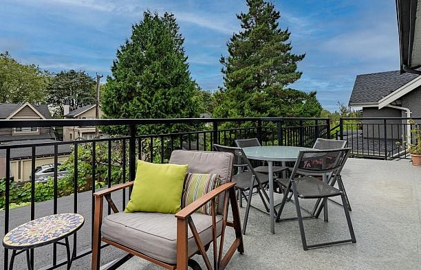 3706 W King Edward Avenue Dunbar