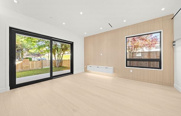 3904 W 23rd Avenue Dunbar