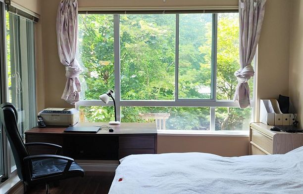 328 5735 Hampton Place University VW