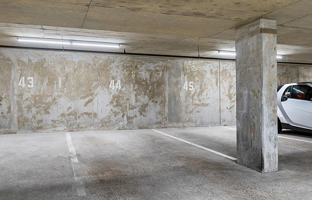 1204 5775 Hampton Place University VW