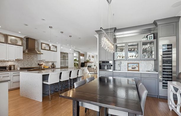 3963 W 20th Avenue Dunbar