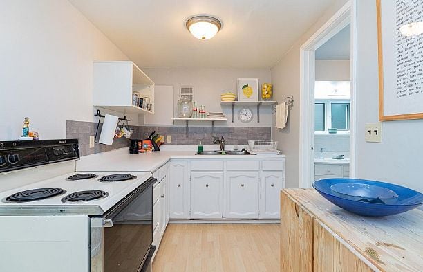 3706 W King Edward Avenue Dunbar